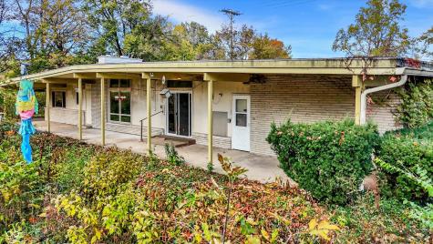 300 Flatrock Drive Columbus IN 47201