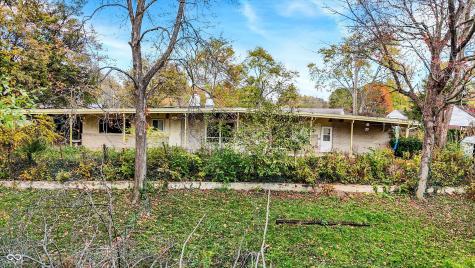 300 Flatrock Drive Columbus IN 47201