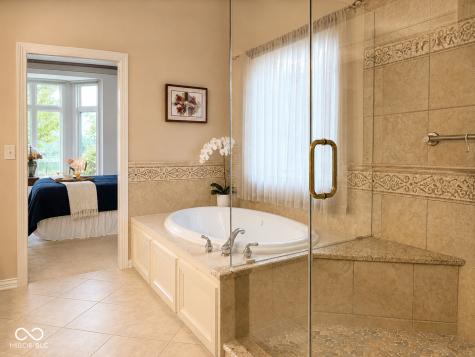 12745 Kiawah Drive Carmel IN 46033