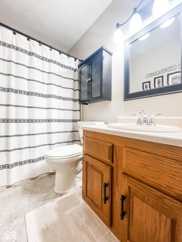 1610 N Sommer Lane Crawfordsville IN 47933