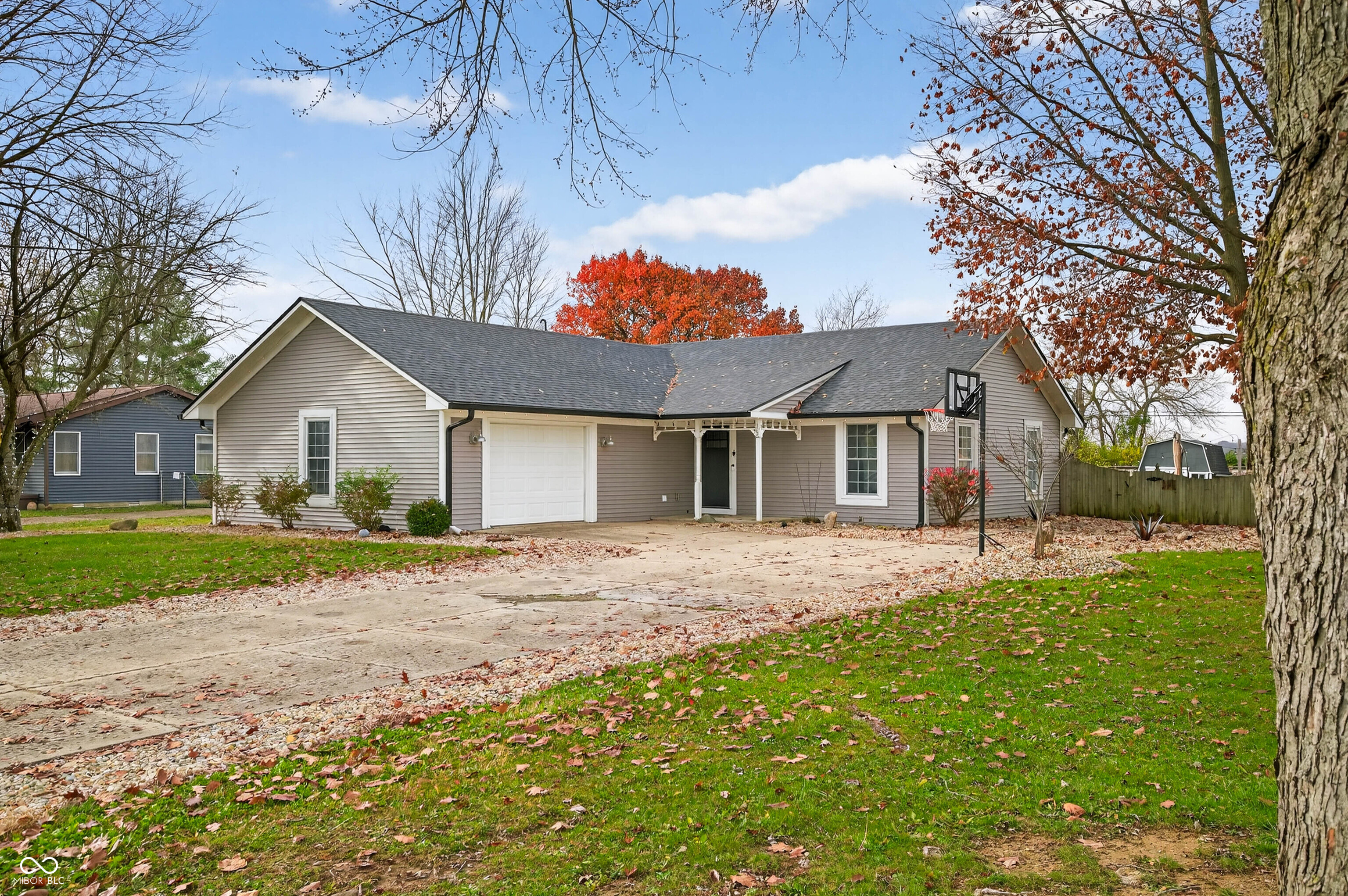 288 S Baldwin Street Bargersville IN 46106