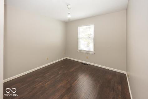 8868 Pine Tree Boulevard Indianapolis IN 46256