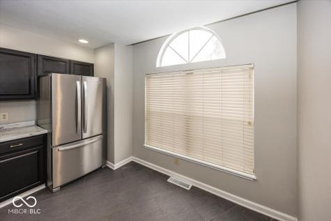 8868 Pine Tree Boulevard Indianapolis IN 46256