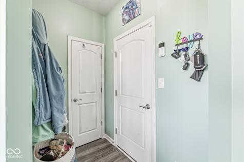 7958 Apalachee Drive Indianapolis IN 46217