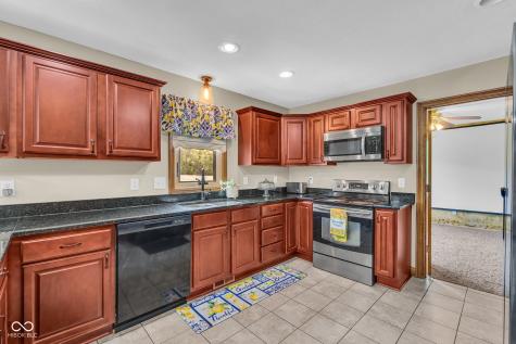 5593 S County Road 400 W Coatesville IN 46121