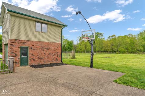 5593 S County Road 400 W Coatesville IN 46121