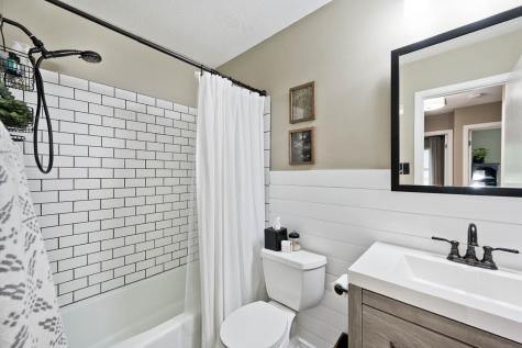 1321 W 78th Street Indianapolis IN 46260