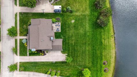 13338 Berwick Lane Carmel IN 46032