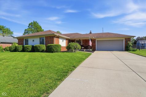 863 W Ashbourne Lane Greenwood IN 46142