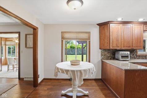 863 W Ashbourne Lane Greenwood IN 46142