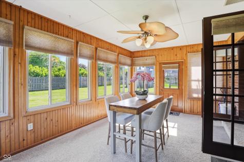 863 W Ashbourne Lane Greenwood IN 46142