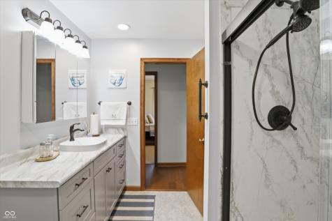 863 W Ashbourne Lane Greenwood IN 46142