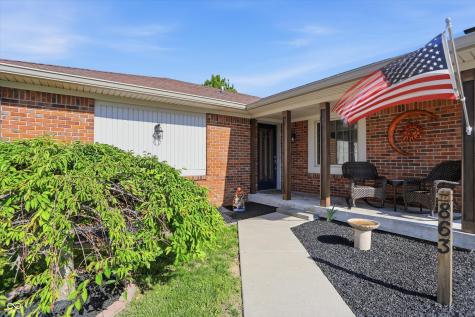 863 W Ashbourne Lane Greenwood IN 46142