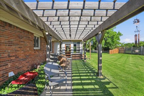 863 W Ashbourne Lane Greenwood IN 46142