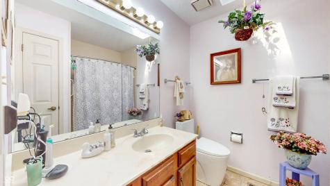 1067 Acadia Court Indianapolis IN 46217