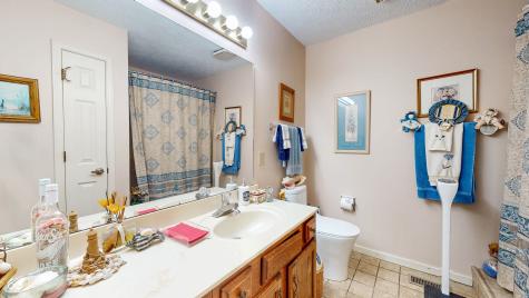 1067 Acadia Court Indianapolis IN 46217