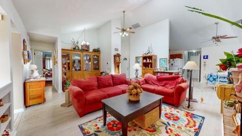 1067 Acadia Court Indianapolis IN 46217
