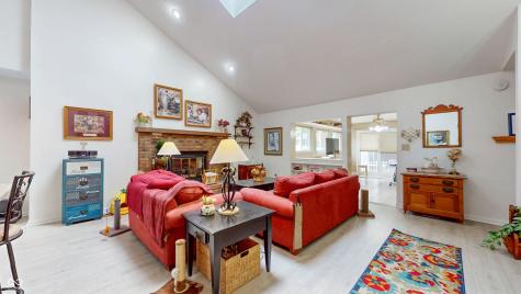 1067 Acadia Court Indianapolis IN 46217