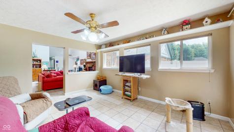 1067 Acadia Court Indianapolis IN 46217