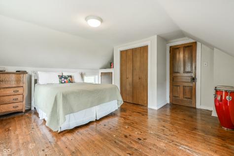 8002 Rawles Avenue Indianapolis IN 46219