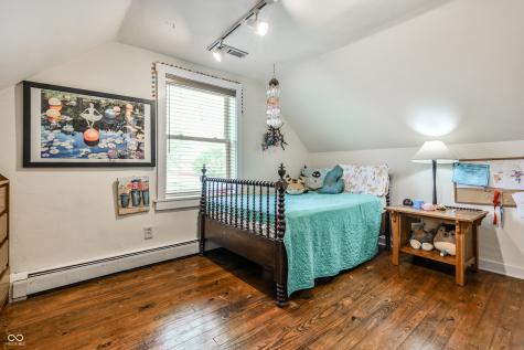 8002 Rawles Avenue Indianapolis IN 46219