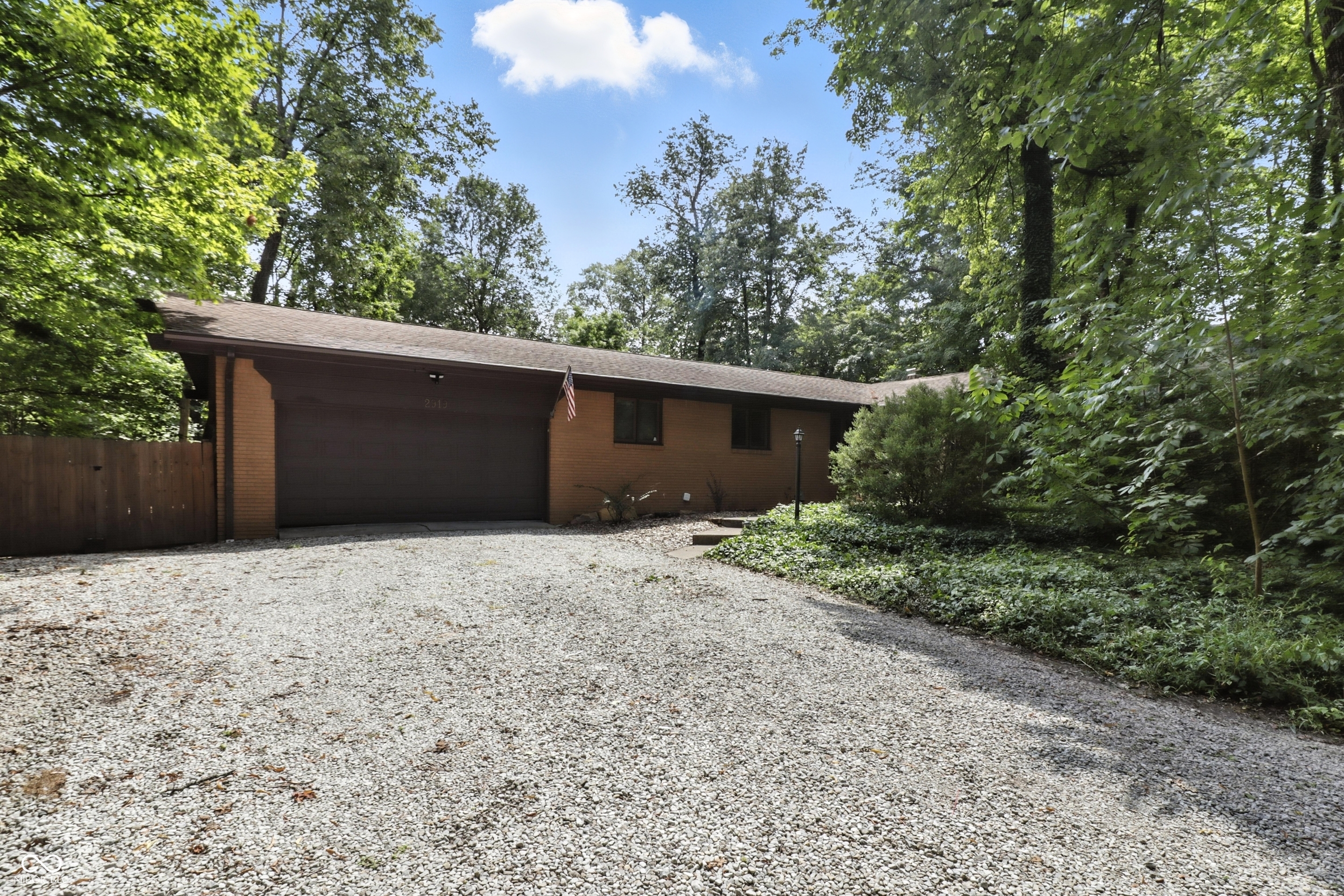 2919 S Post Road Indianapolis IN 46239