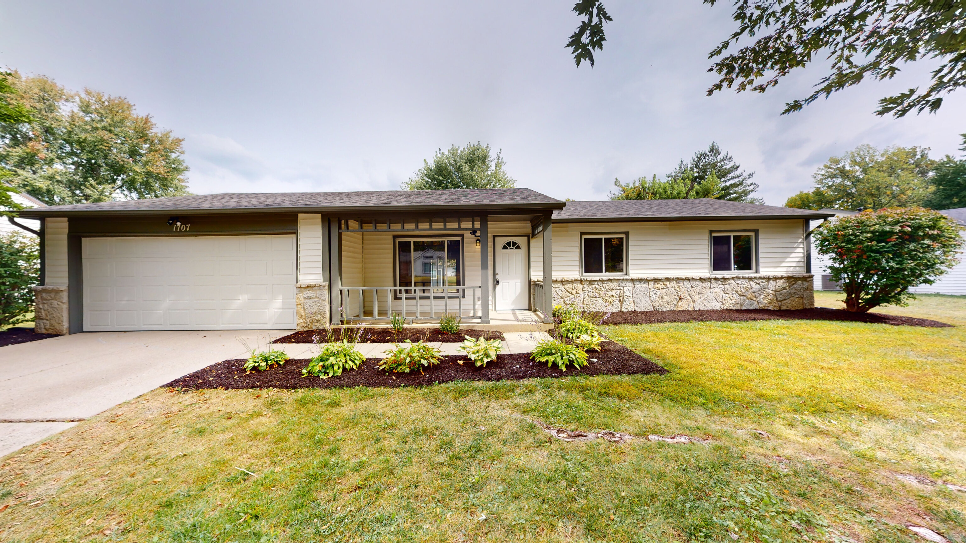 1707 Countryside Drive Indianapolis IN 46231