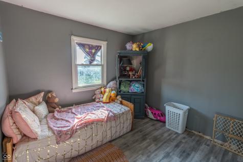 863 S 450 E Franklin IN 46131