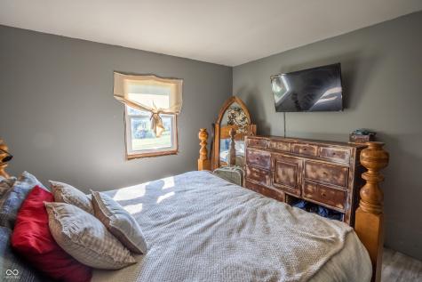 863 S 450 E Franklin IN 46131