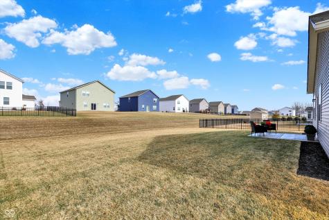 30 Lively Place Cicero IN 46034
