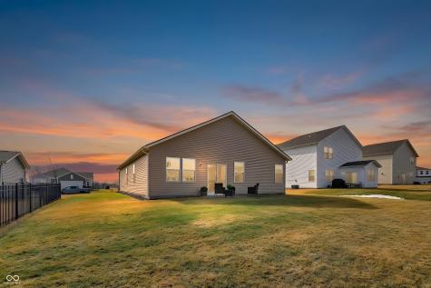 30 Lively Place Cicero IN 46034