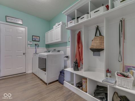 4687 Shady Ridge Row Greenwood IN 46143
