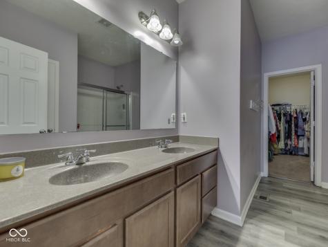 4687 Shady Ridge Row Greenwood IN 46143