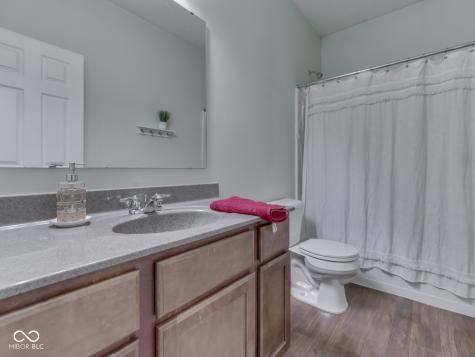 4687 Shady Ridge Row Greenwood IN 46143
