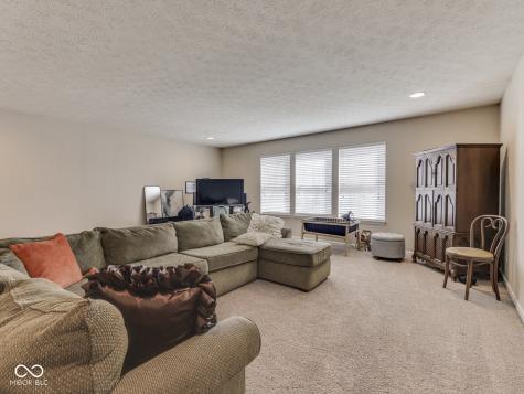 4687 Shady Ridge Row Greenwood IN 46143