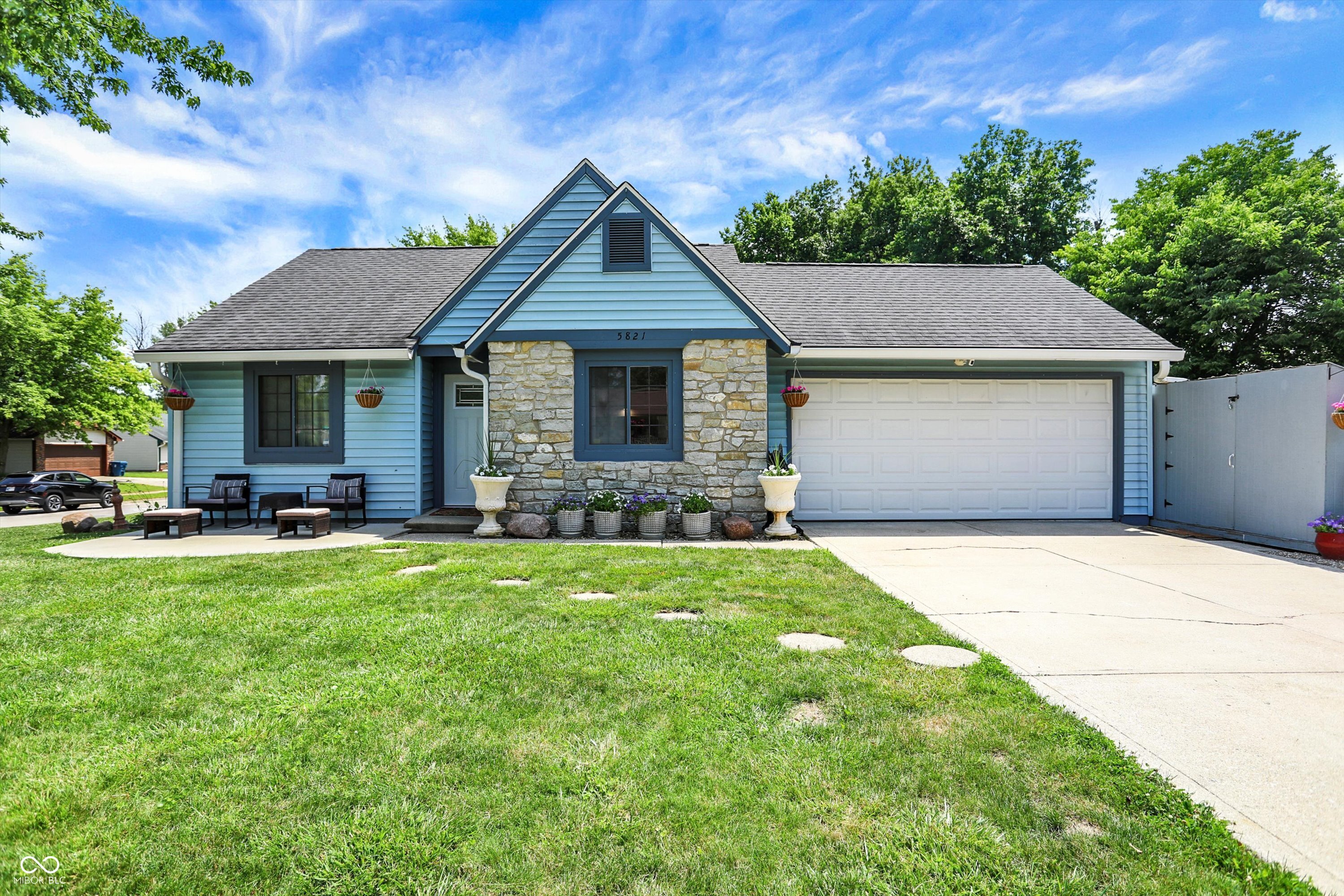 5821 Pemberly Drive Indianapolis IN 46221