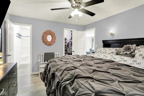 5821 Pemberly Drive Indianapolis IN 46221