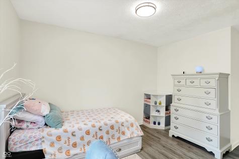 5821 Pemberly Drive Indianapolis IN 46221