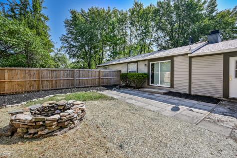 8060 Castle Farms Court Indianapolis IN 46256