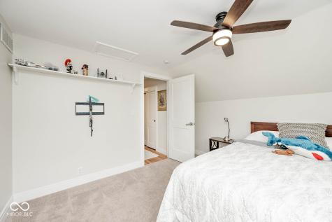 732 College Way Carmel IN 46032