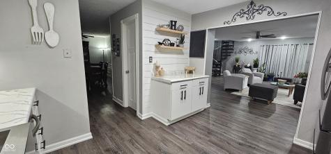 8023 Railroad Road Indianapolis IN 46217