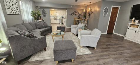 8023 Railroad Road Indianapolis IN 46217