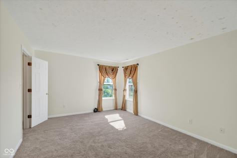 12897 Broncos Drive Fishers IN 46037