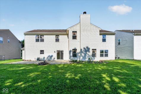 12897 Broncos Drive Fishers IN 46037