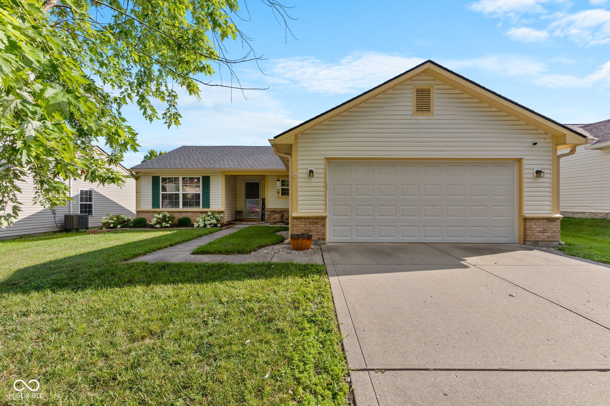 5425 Milhouse Road Indianapolis IN 46221