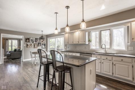 7370 Oakland Hills Circle Indianapolis IN 46236