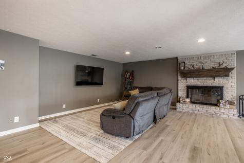 7370 Oakland Hills Circle Indianapolis IN 46236