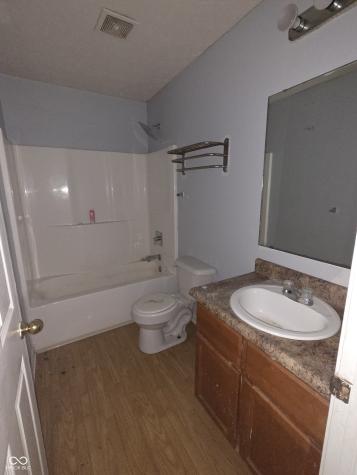 2015 Ralston Avenue Indianapolis IN 46218