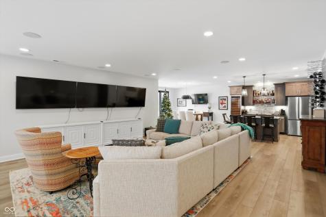 15103 Grassy Creek Court Carmel IN 46033