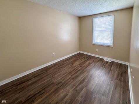 11341 Mcdowell Drive Indianapolis IN 46229